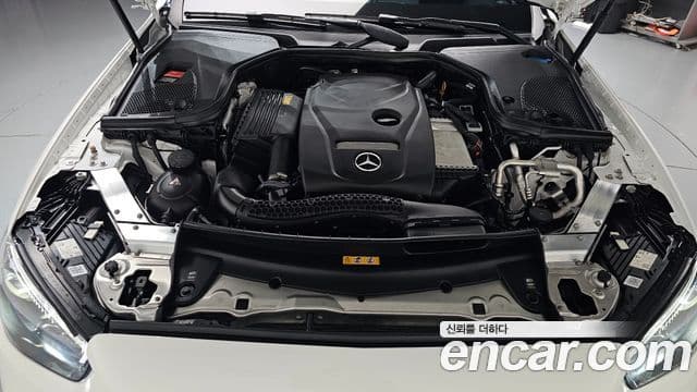 Mercedes-Benz E-Class 2023 — Şəkil 6/20