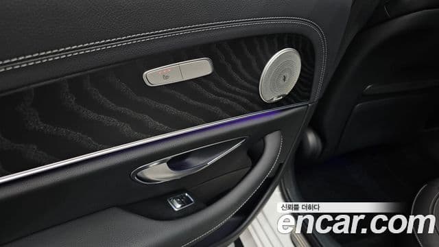 Mercedes-Benz E-Class 2023 — Şəkil 19/20