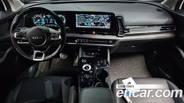 Kia Sportage 2023 — ფოტო 10/20