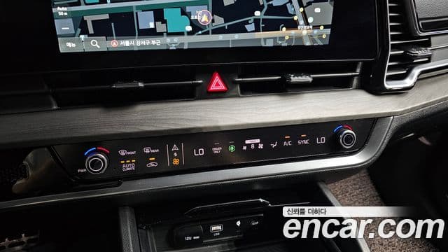 Kia Sportage 2023 — ფოტო 19/20