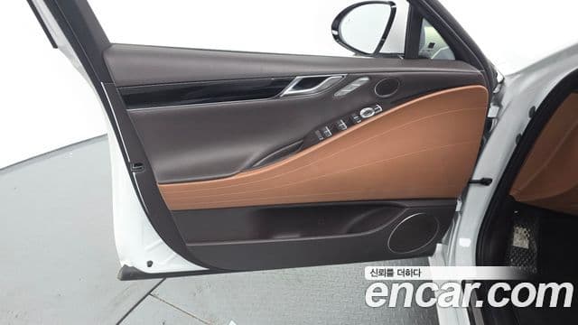 Genesis G80 2021 — Photo 4/30