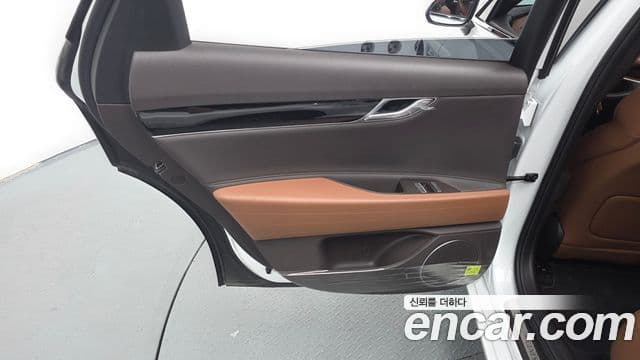 Genesis G80 2021 — Photo 5/30