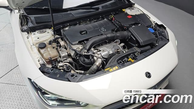 Mercedes-Benz CLA-Class 2020 — Şəkil 6/20