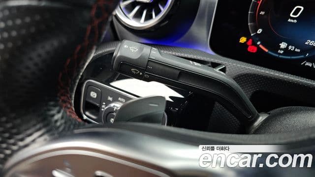 Mercedes-Benz CLA-Class 2020 — Şəkil 19/20