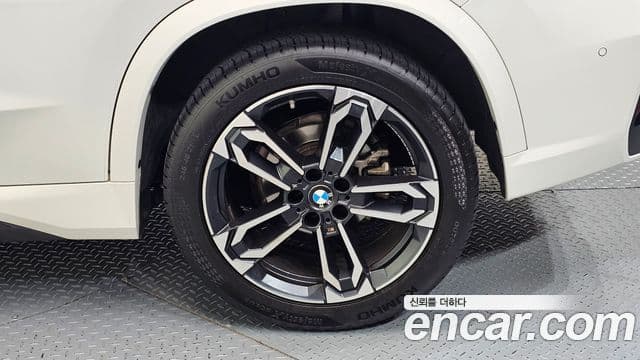 BMW X1 2024 — Photo 31/33