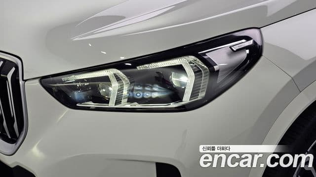 BMW X1 2024 — Photo 21/33
