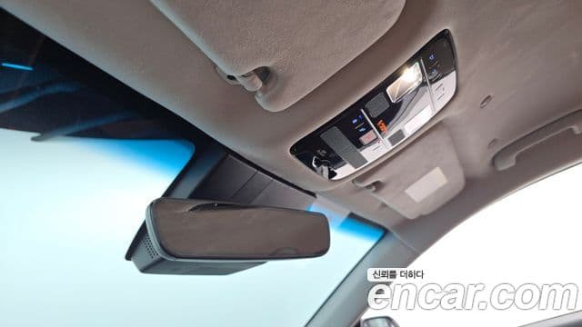 Hyundai Grandeur 2023 — ფოტო 19/20