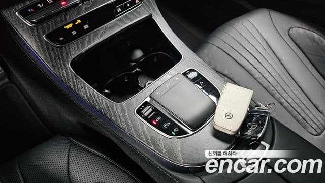 Mercedes-Benz CLS-Class 2021 — Фото 17/20