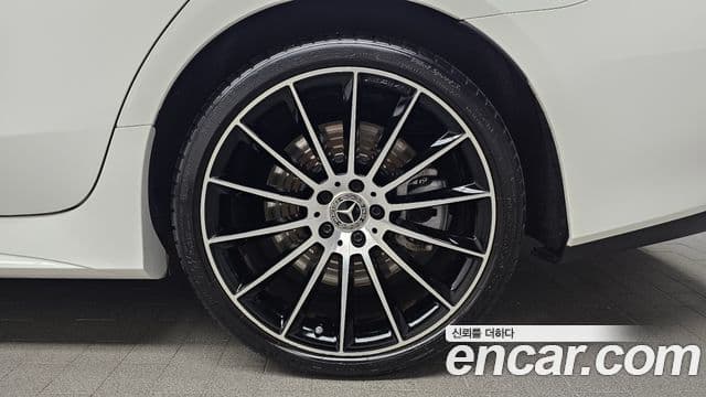 Mercedes-Benz CLS-Class 2021 — ფოტო 22/33