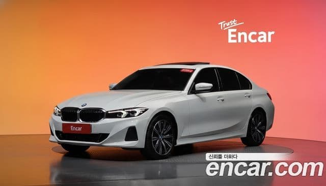 BMW 3 Series 2025 — ფოტო 1/20
