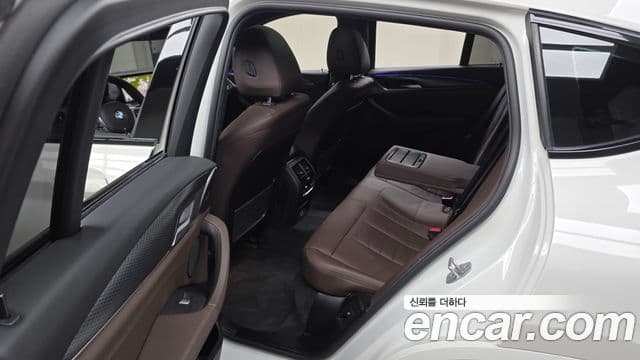 BMW X4 2023 — Şəkil 25/30