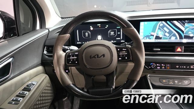 Kia Carnival 2023 — ფოტო 5/46