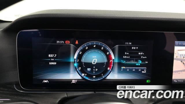 Mercedes-Benz E-Class 2020 — Şəkil 8/20
