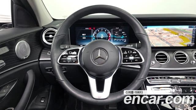 Mercedes-Benz E-Class 2020 — Şəkil 13/20
