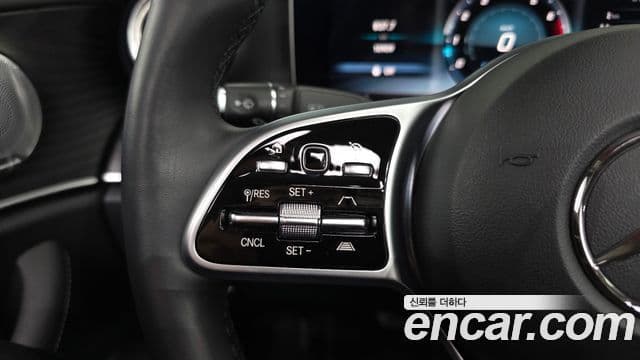 Mercedes-Benz E-Class 2020 — Şəkil 16/20
