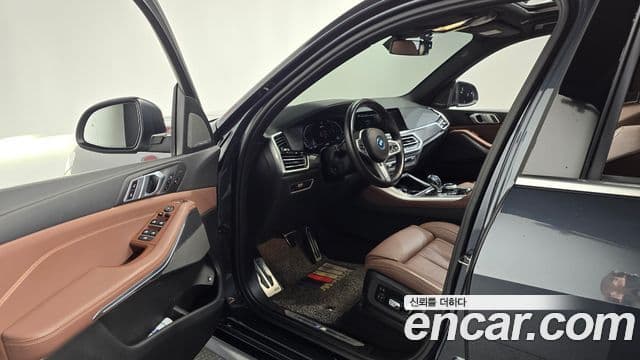 BMW X5 2022 — ფოტო 10/20