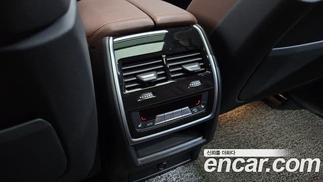 BMW X5 2022 — Photo 2/33