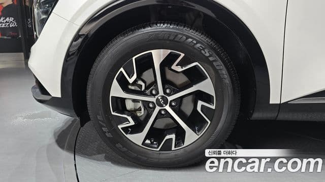 Kia Sportage 2022 — фото 5 из 20