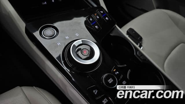 Kia Sportage 2022 — фото 9 из 20
