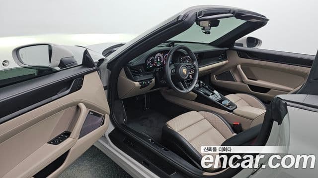 Porsche 911 2025 — Şəkil 10/20
