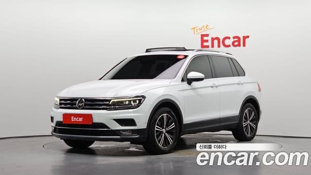 Volkswagen Tiguan 2020 — Фото 1/20