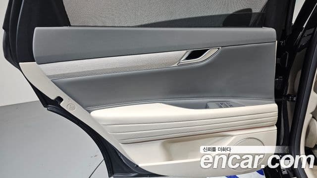 Genesis Electrified G80 2024 — ფოტო 18/20