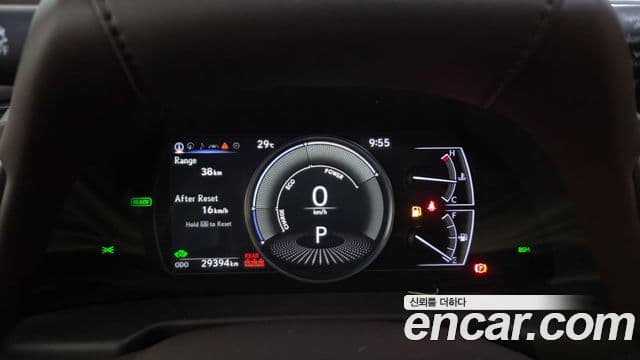 Lexus ES300h 2018 — Şəkil 8/20