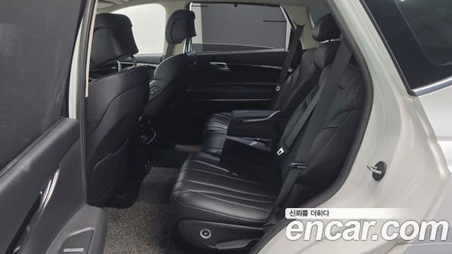 Genesis GV80 2021 — ფოტო 12/20