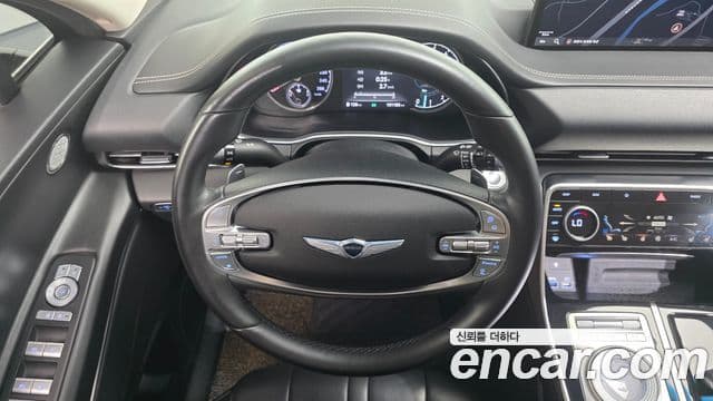 Genesis GV80 2021 — ფოტო 14/20