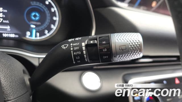 Genesis GV80 2021 — Photo 18/41