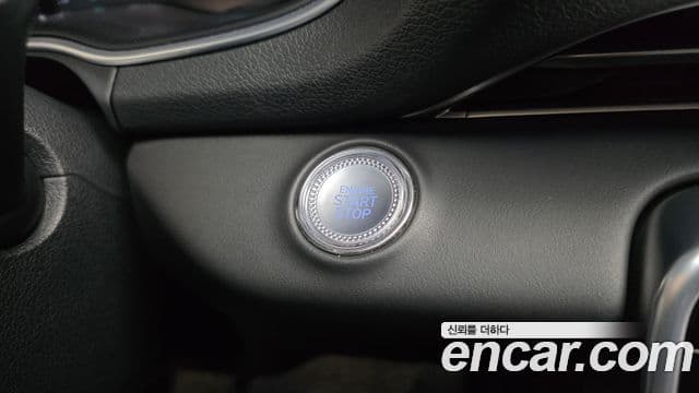 Genesis GV80 2021 — Photo 2/41