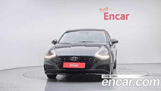 Hyundai Sonata 2022 — ფოტო 3/20
