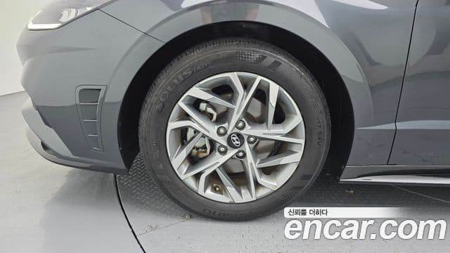 Hyundai Sonata 2022 — ფოტო 5/20