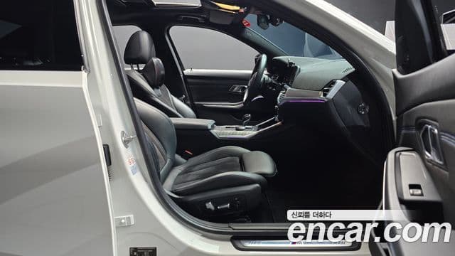 BMW 3 Series 2020 — Photo 13/30