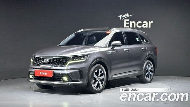 Kia Sorento 2021 — Фото 1/20