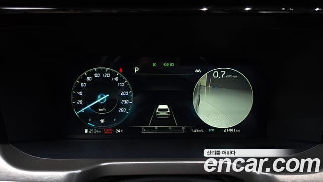 Kia Sorento 2021 — Фото 8/20