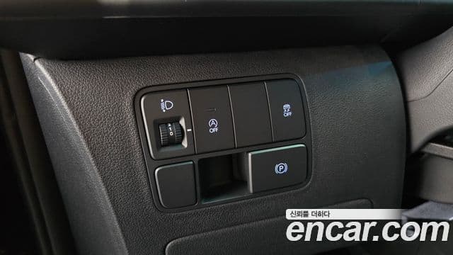 Hyundai Staria 2025 — Şəkil 18/20