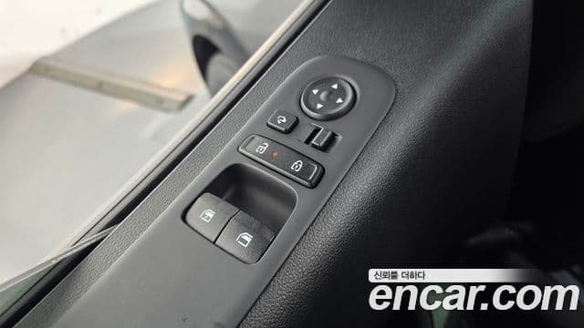Hyundai Staria 2025 — Şəkil 20/20