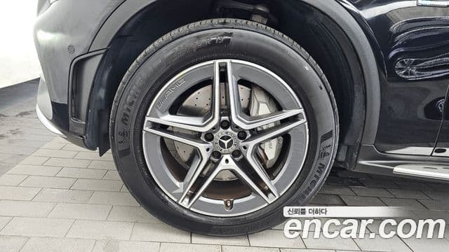 Mercedes-Benz GLC-Class 2021 — ფოტო 5/20