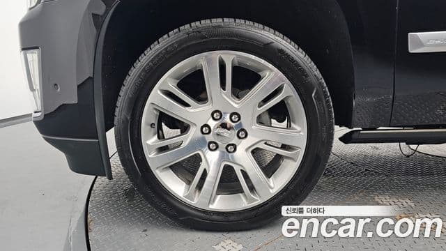 Cadillac Escalade 2019 — Şəkil 5/20