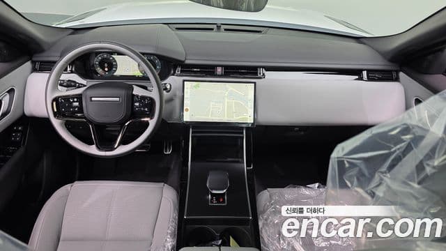 Land Rover Range Rover Velar 2026 — ფოტო 7/20