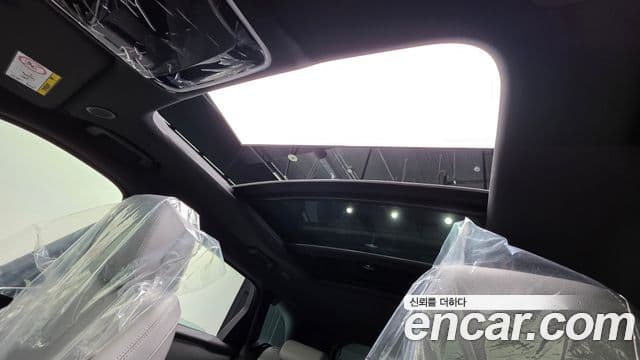 Land Rover Range Rover Velar 2026 — ფოტო 19/20