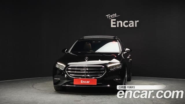 Mercedes-Benz E-Class 2025 — ფოტო 3/20