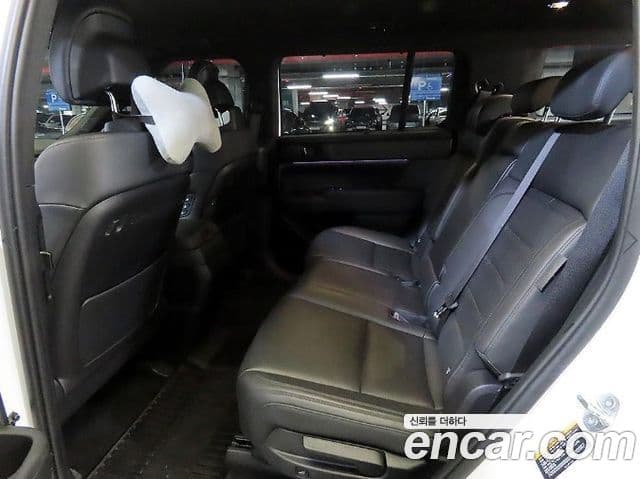Hyundai Santa Fe 2024 — ფოტო 7/20