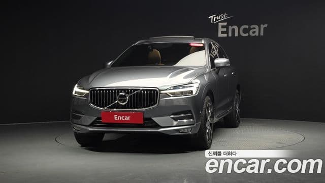 Volvo XC60 2018 — ფოტო 3/20