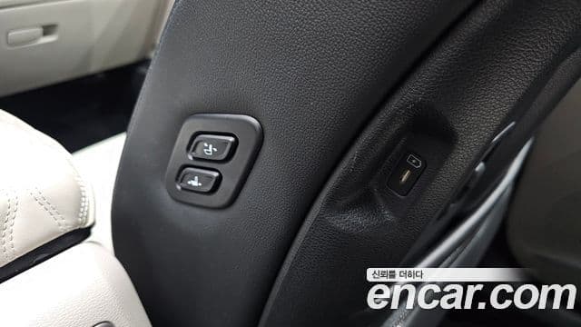 Kia Sportage 2024 — Фото 18/20
