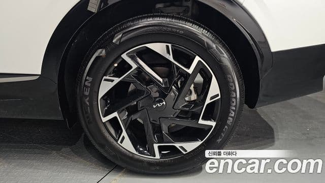 Kia Sportage 2024 — Photo 25/33