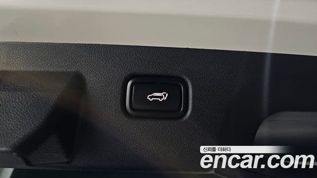 Kia Sportage 2024 — Photo 2/33