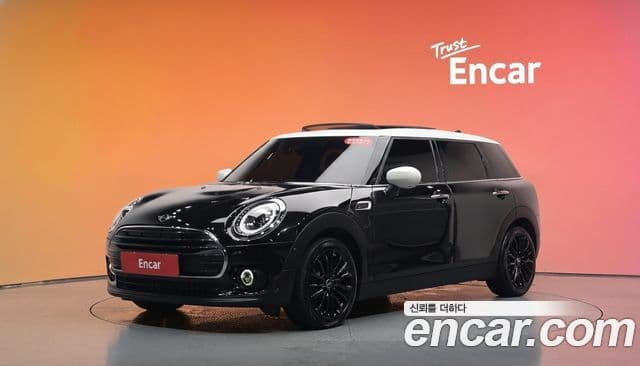 Mini Cooper D Clubman 2020 — ფოტო 1/20