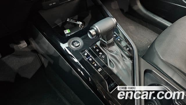Kia Niro 2022 — ფოტო 9/20